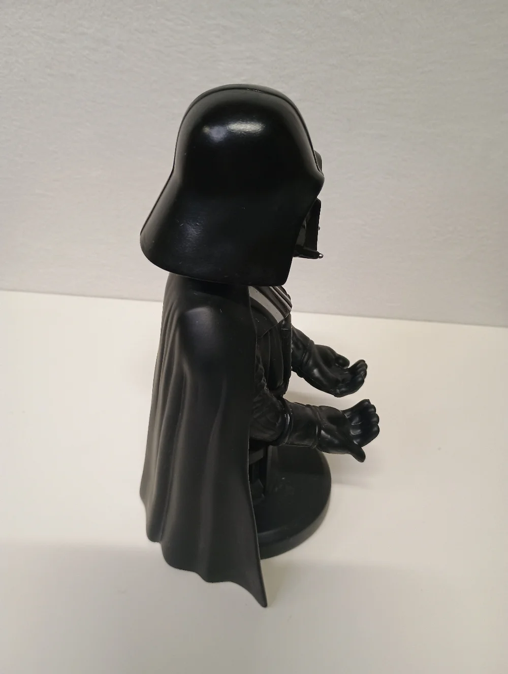 Darth Vader Figure Game Controller Holder - Black Collectible Statue